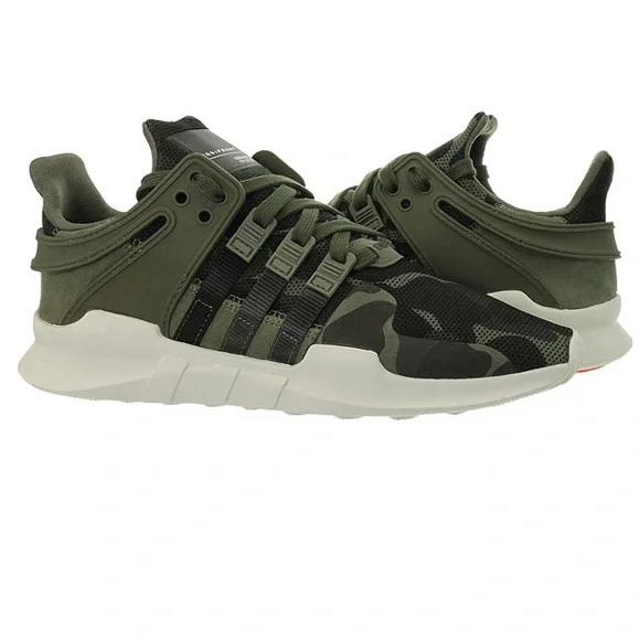 Youth shop adidas eqt